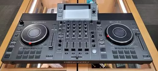 SC LIVE 4 4-Channel Standalone DJ Controller