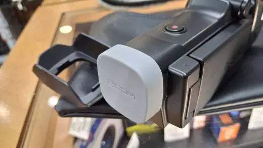 Zoom Q8 2