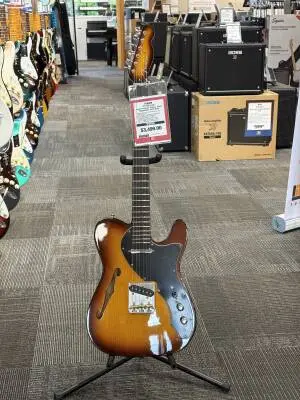 Fender - 017-0281-830