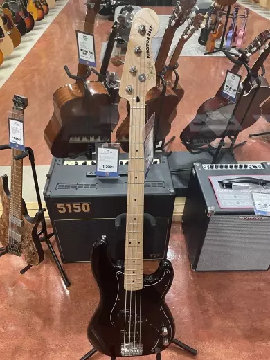 Squier - 037-8553-506