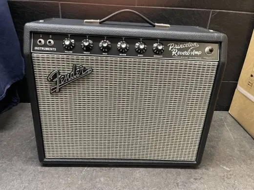 Fender - 217-2000-000