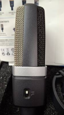 Gear Hunter | AKG - C214 AKG