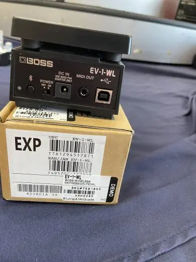 Store Special Product - BOSS - EV-1-WL