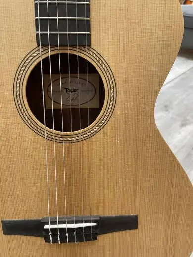 Taylor Guitars - ACADEMY 12E-N 2