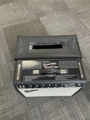 Fender - 818-1000-000 2