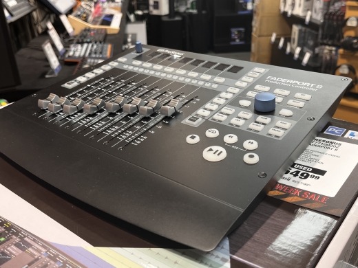 PreSonus FaderPort 8 8-Channel USB MIDI Controller | Long