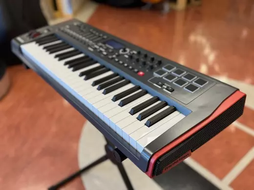 Novation - IMPULSE49 2