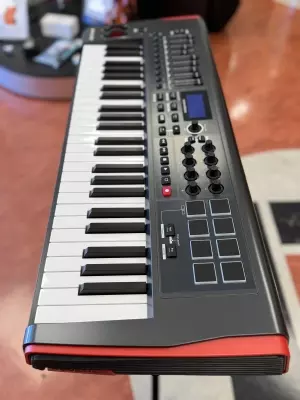 Novation - IMPULSE49 2