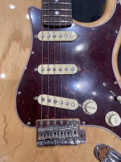Store Special Product - American CS Strat - Amber Natural