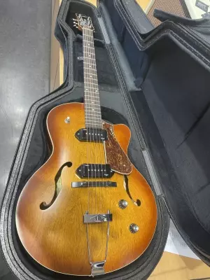Godin Guitars - G32327 6