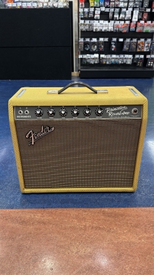 Store Special Product - Fender - 217-2000-013