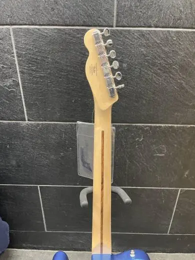 Squier - 037-7020-502 2