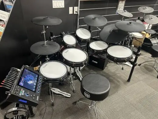 Alesis - STRATA PRIME