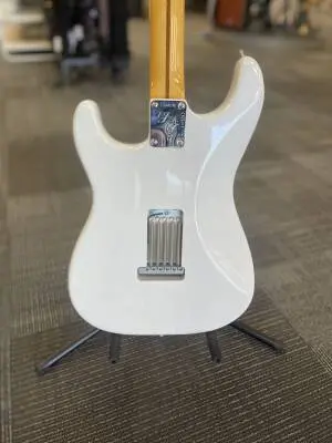 Fender - 011-7702-801 2