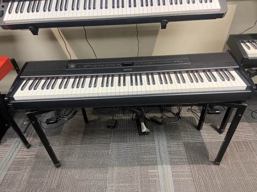 Yamaha - P515 B