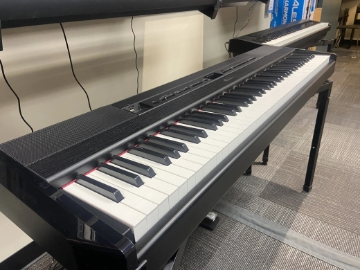 Yamaha - P515 B 2