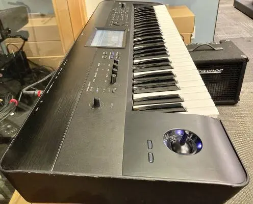 Korg - KROME-61 2