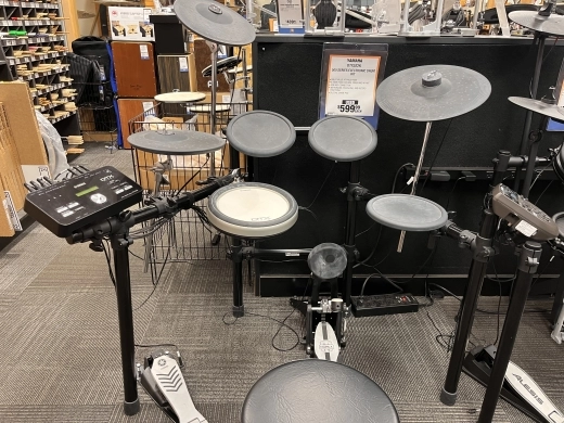 YAMAHA DTX 500 SERIES ELECTRONIC DRUM KIT