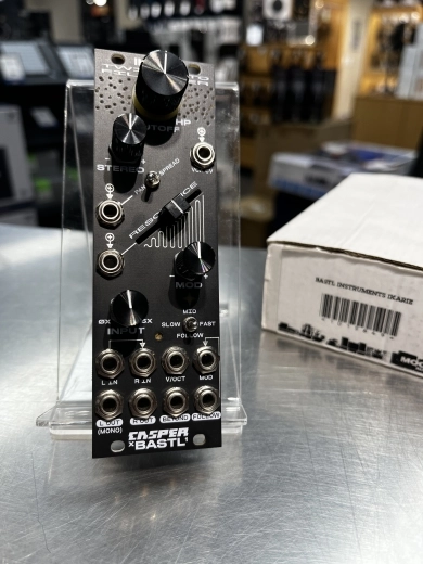 Bastl Instruments - Ikarie Eurorack Module