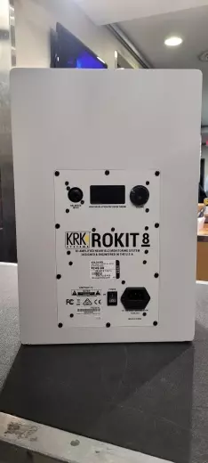 Rokit G4 White Noise Powered 8'' 2