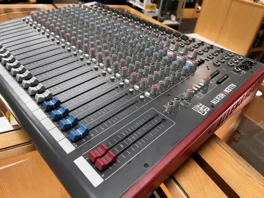 Allen & Heath - ZED-24 3