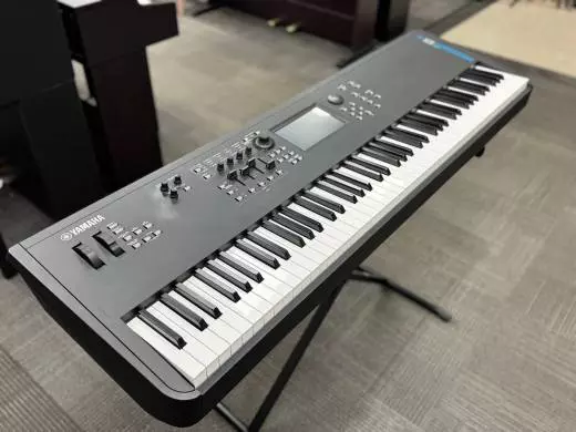 Yamaha - MODX8+ 2