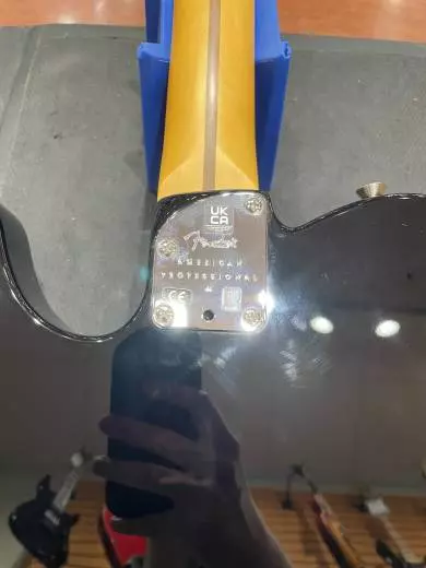 Fender - 011-3942-706 2