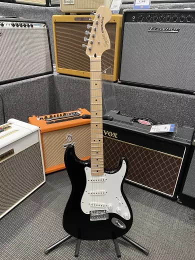 Squier - 037-8002-506