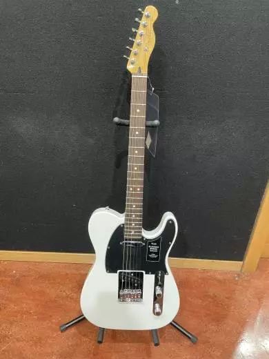 Store Special Product - Fender - 014-0550-515