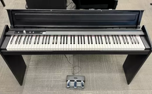 Korg - LP180-BK