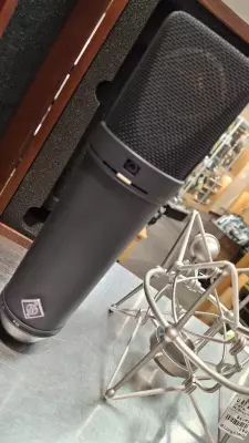 U87