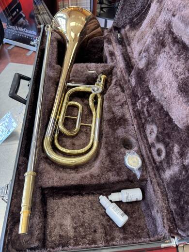 Store Special Product - Yamaha Band - YBL421G