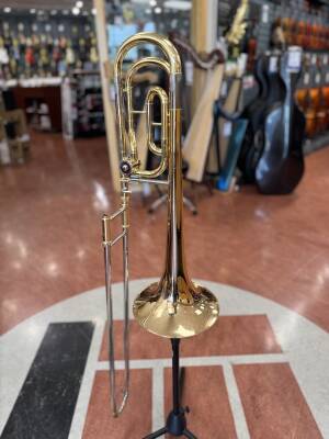 Store Special Product - Yamaha Band - YBL421G