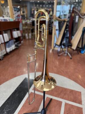 Store Special Product - Yamaha Band - YBL421G