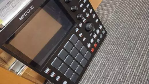 Akai MPC-ONE 2