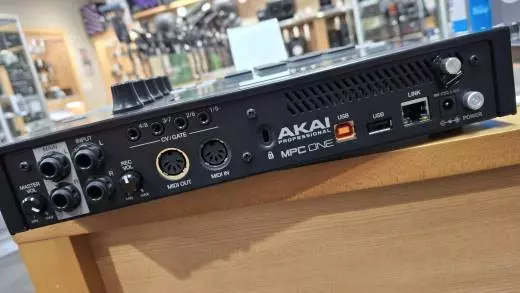 Akai MPC-ONE 2