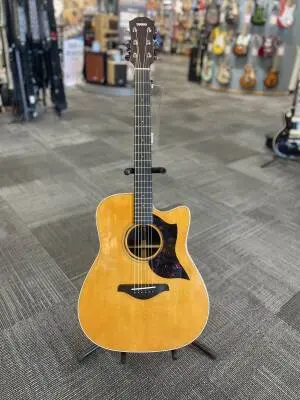 Yamaha - A3R VN