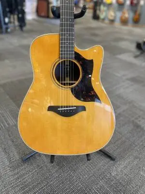 Yamaha - A3R VN 2