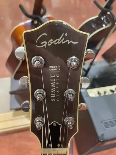 Godin Guitars - G41145 2