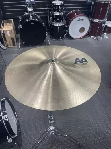 Sabian - AA 18 Medium Crash