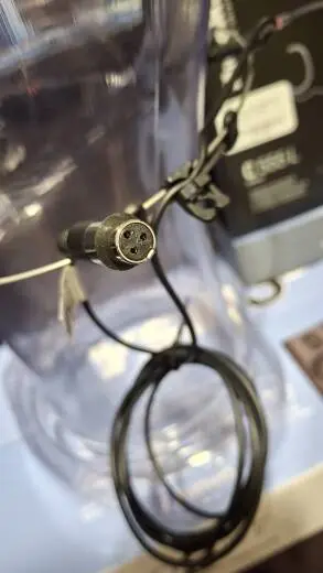 AKG - C555L 2