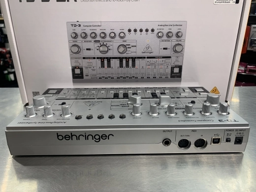 Behringer - TD-3-SR 4