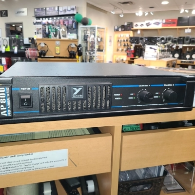 Yorkville AP800 Pro Series Power Amplifier 2