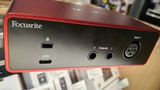 Focusrite - SCARLETTSOLOMK4 2