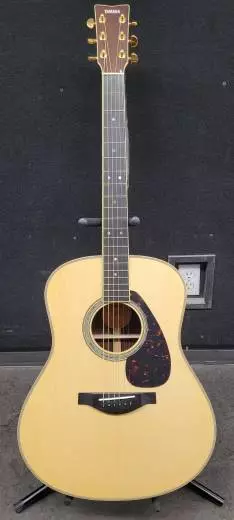 LL16 ARE Original Jumbo Spruce Top Acoustic/Electric Guitar