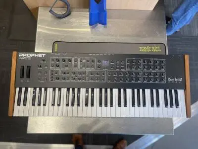 Sequential - PROPHET REV2 8