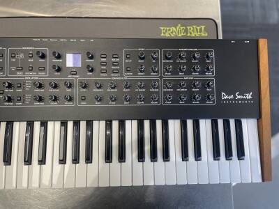 Sequential Prophet Rev2-08 8-Voice Analogue Polyphonic Analog