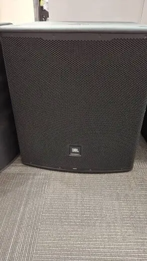 JBL - EON 718S