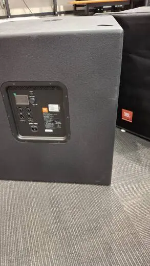 JBL - EON 718S 2