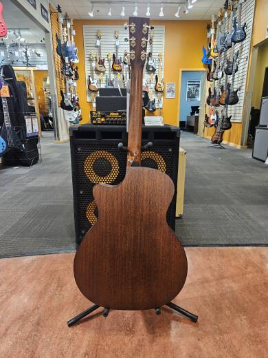 Martin Guitars GPC-16e Mahogany Acoustic/Electric Guitar With Gigbag